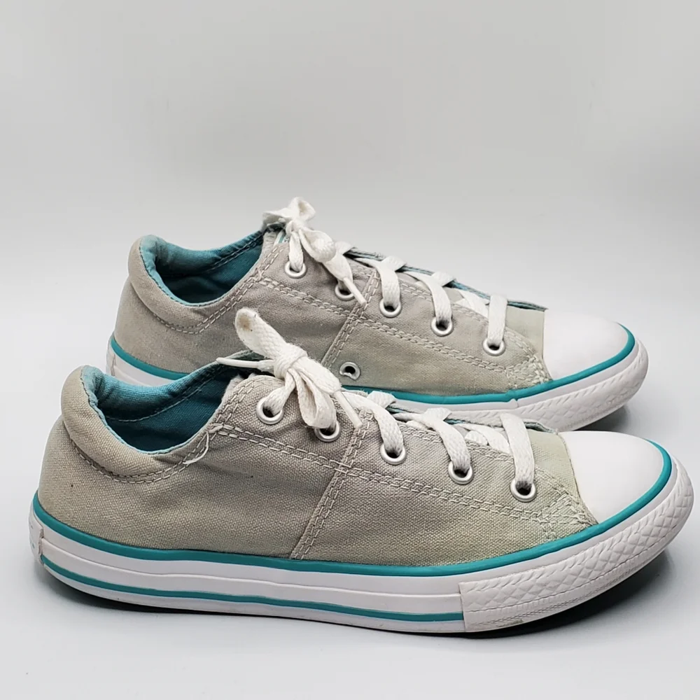 Converse allstar skater sneakers size 3